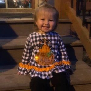 Meet your Posher, Frances